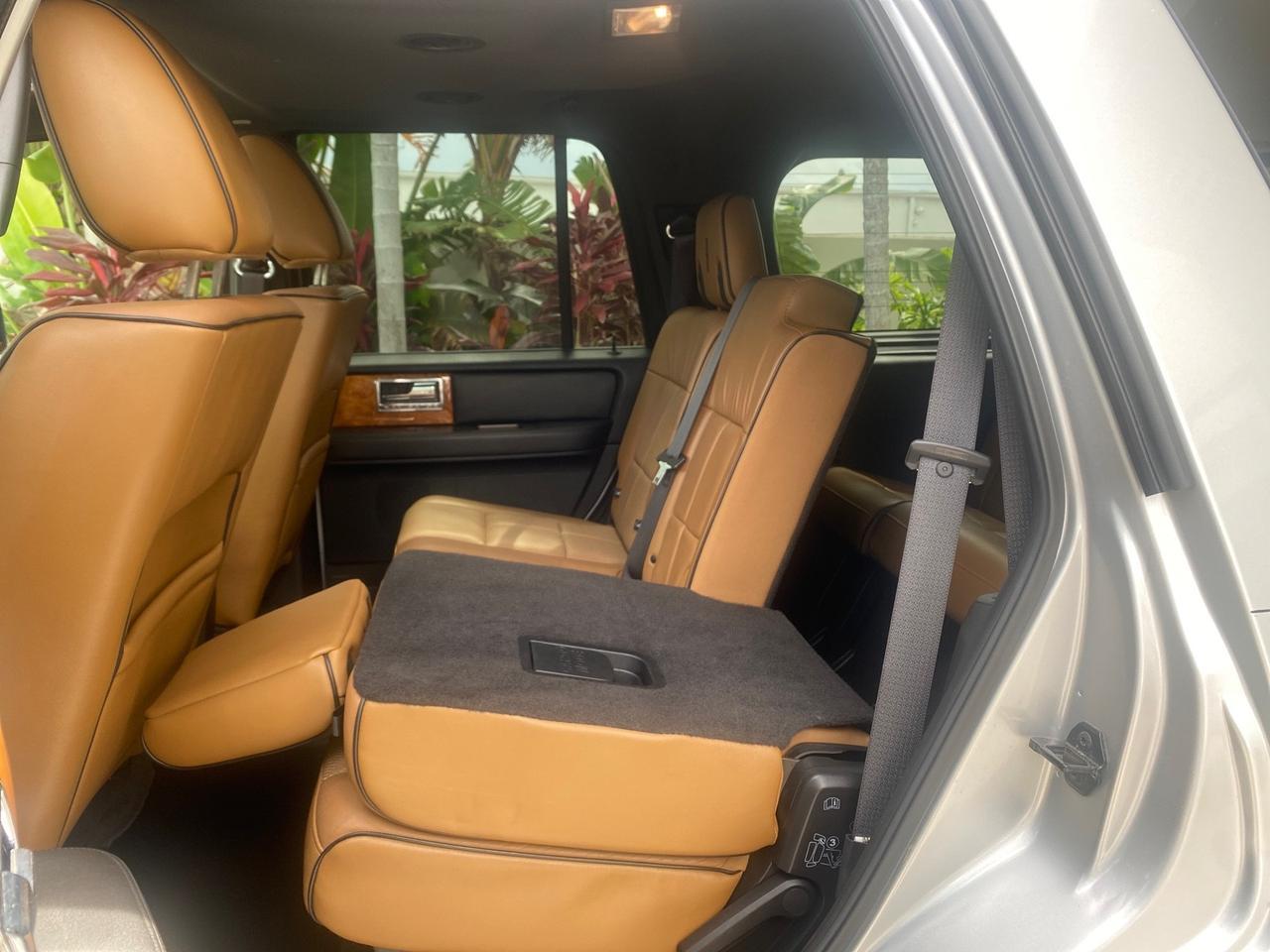 2011 Lincoln Navigator 1 OWNER FLORIDA SUNROOF Pompano Beach FL