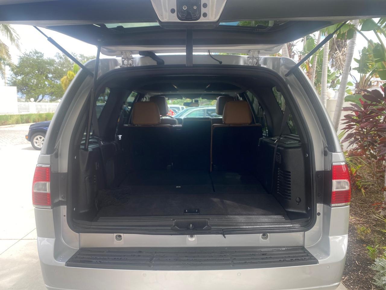 2011 Lincoln Navigator 1 OWNER FLORIDA SUNROOF Pompano Beach FL