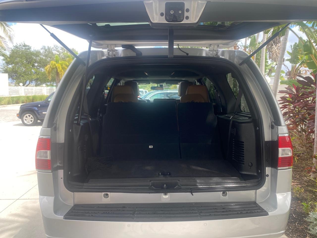 2011 Lincoln Navigator 1 OWNER FLORIDA SUNROOF Pompano Beach FL