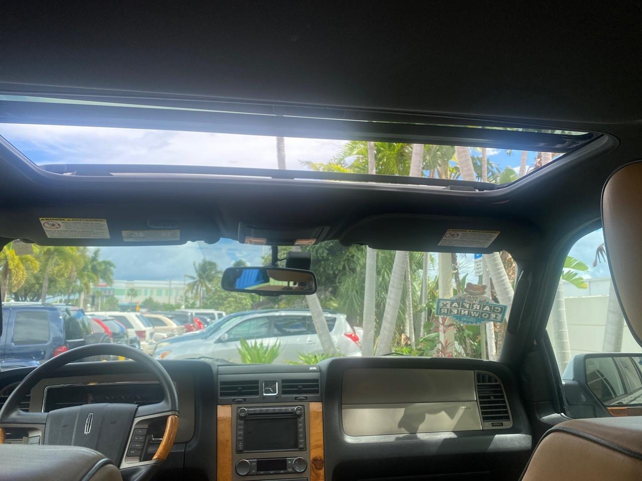 2011 Lincoln Navigator 1 OWNER FLORIDA SUNROOF Pompano Beach FL