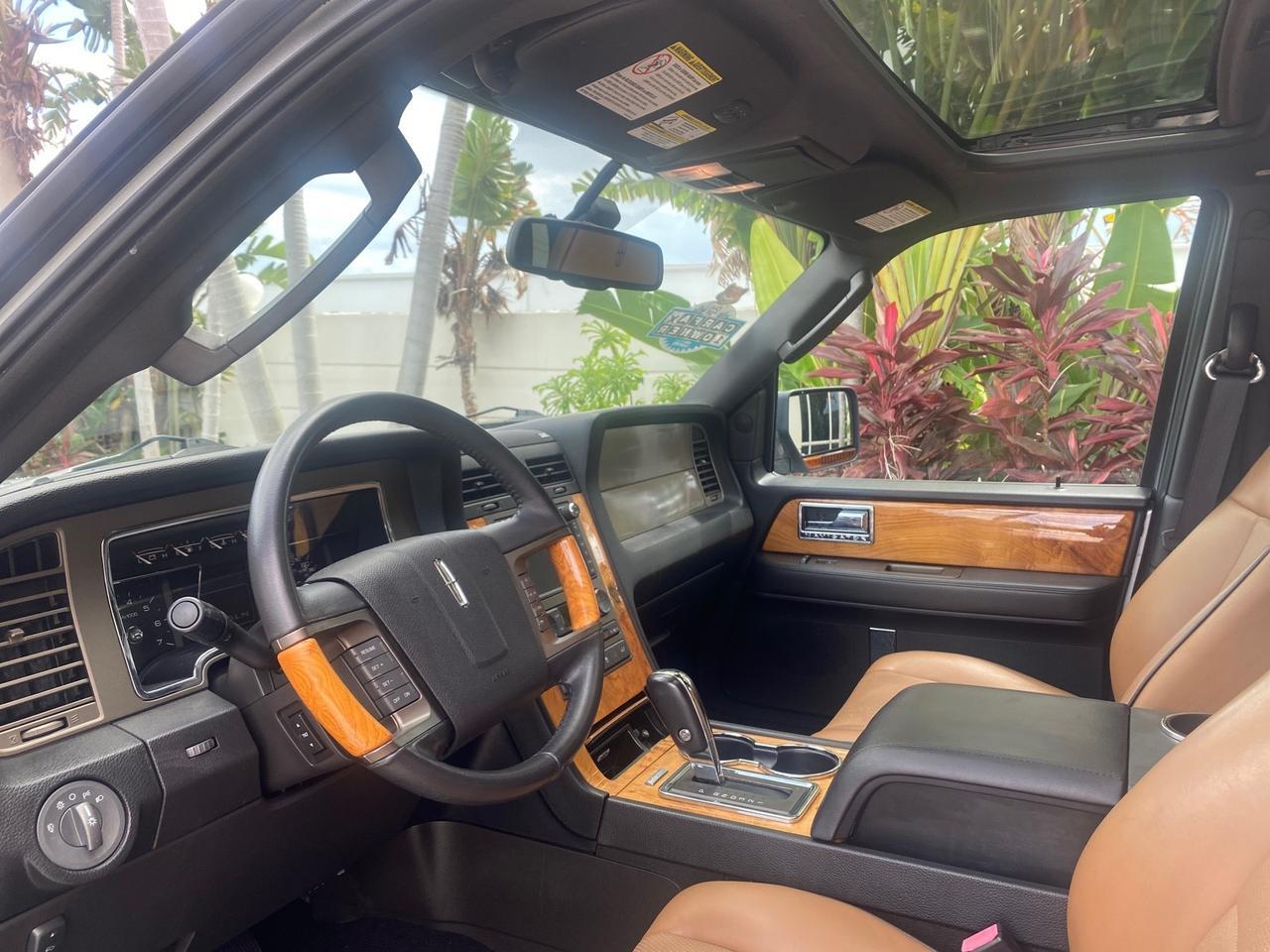 2011 Lincoln Navigator 1 OWNER FLORIDA SUNROOF Pompano Beach FL