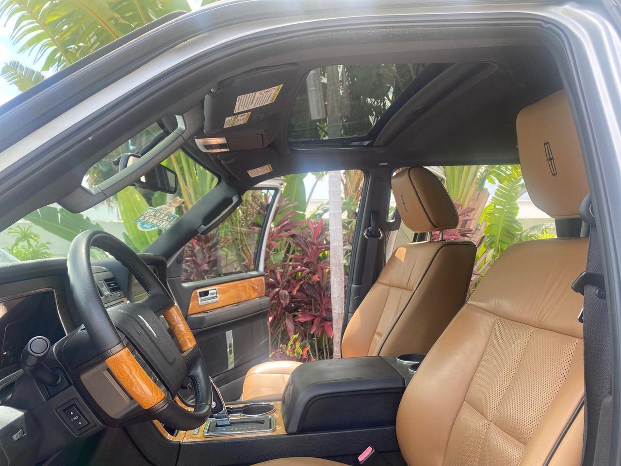 2011 Lincoln Navigator 1 OWNER FLORIDA SUNROOF Pompano Beach FL