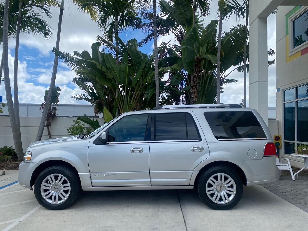 2011 Lincoln Navigator 1 OWNER FLORIDA SUNROOF Pompano Beach FL