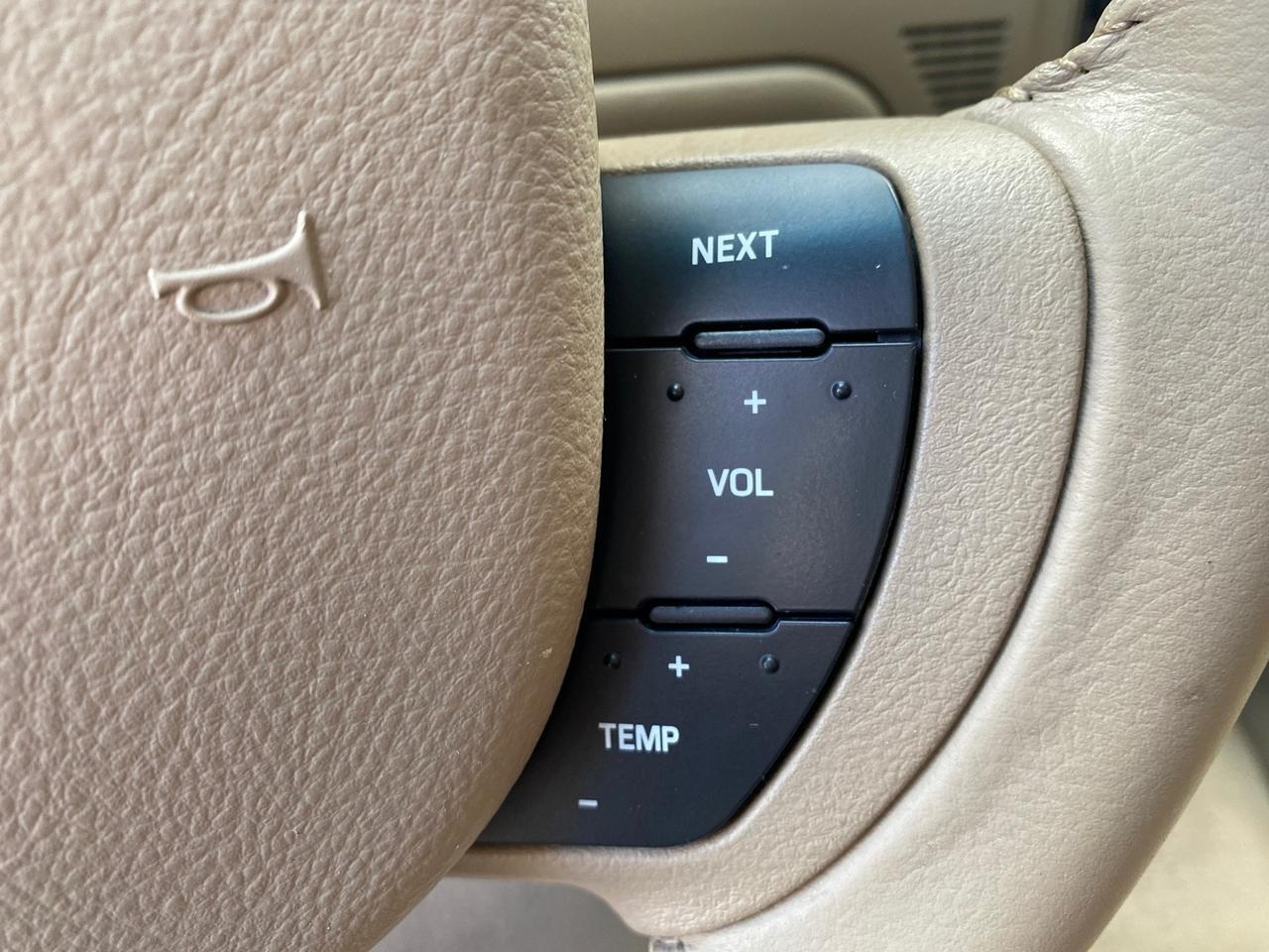 2011 Lincoln Town Car Signature Limited 1 OWNER Pompano Beach FL