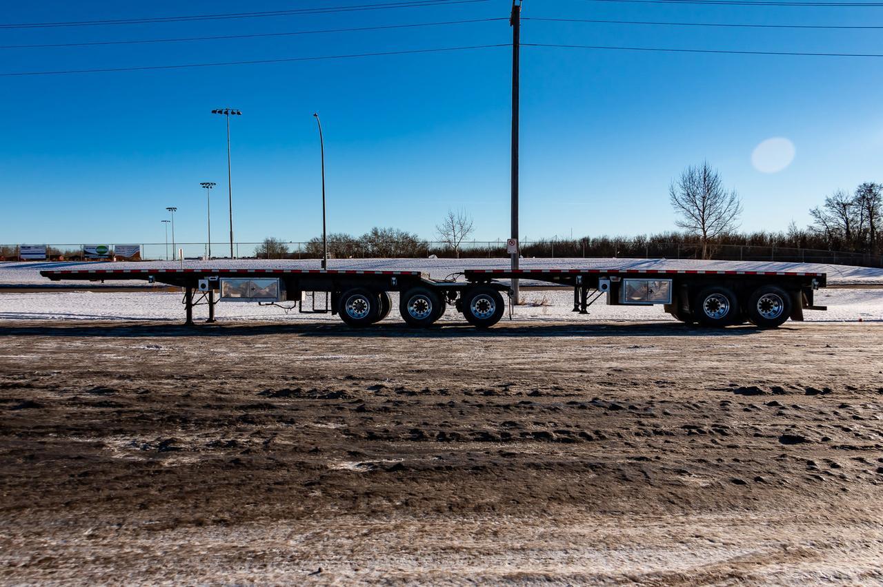 2011 Lode King Super B Flatdeck Trailers