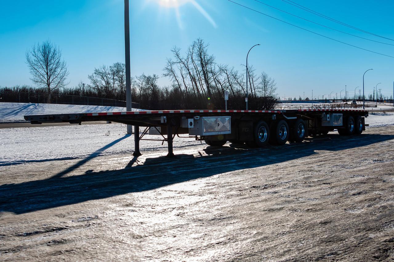 2011 Lode King Super B Flatdeck Trailers Red Deer AB
