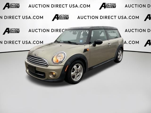 2011 MINI Cooper Clubman Base