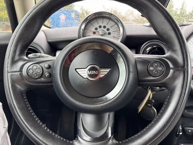 2011 MINI Cooper Hardtop Cleveland OH