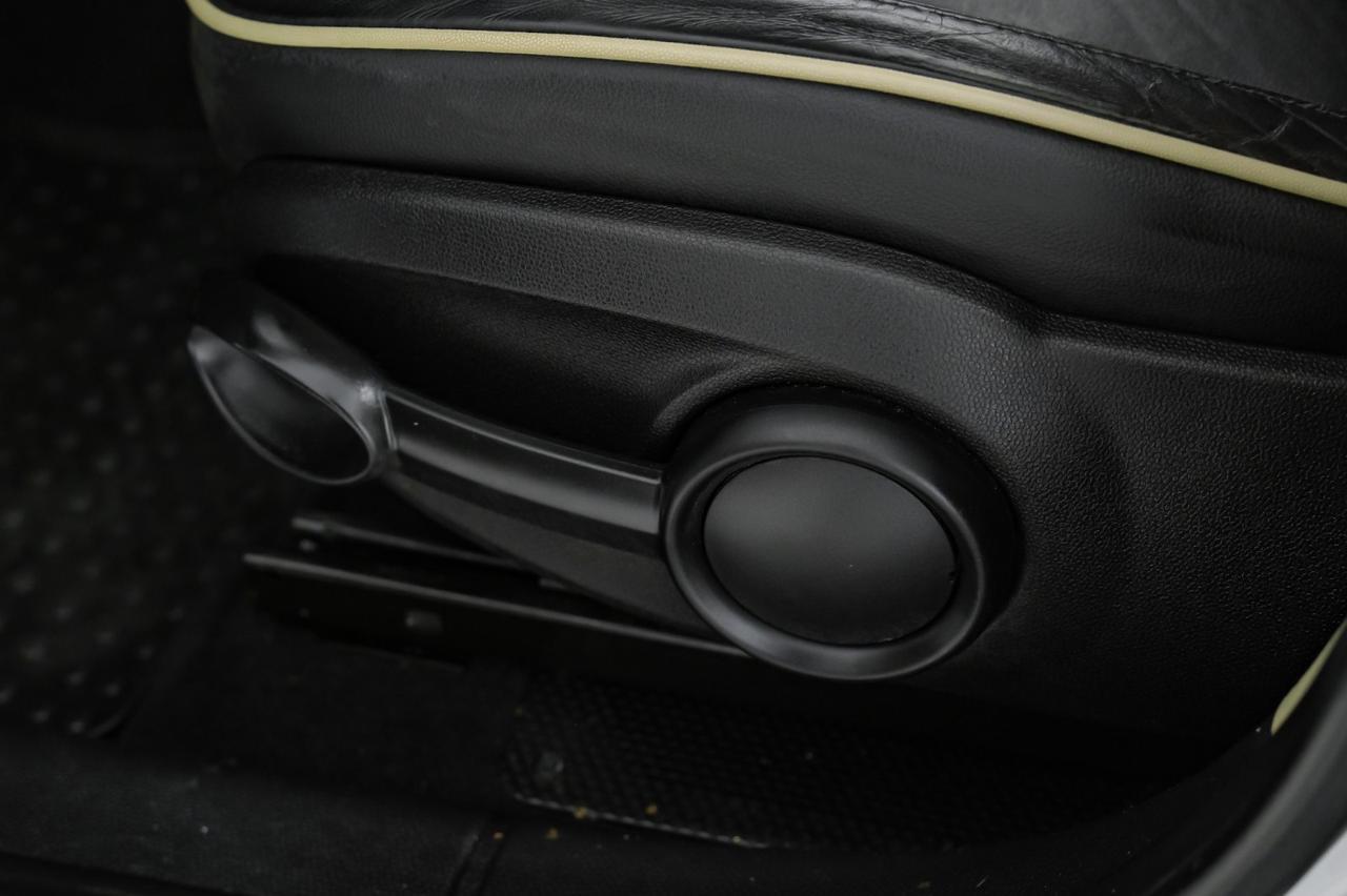 2011 MINI Countryman S AWD PANORAMA LEATHER HEATED SEATS PUSH BUTTON START BLUETOOTH Carrollton TX