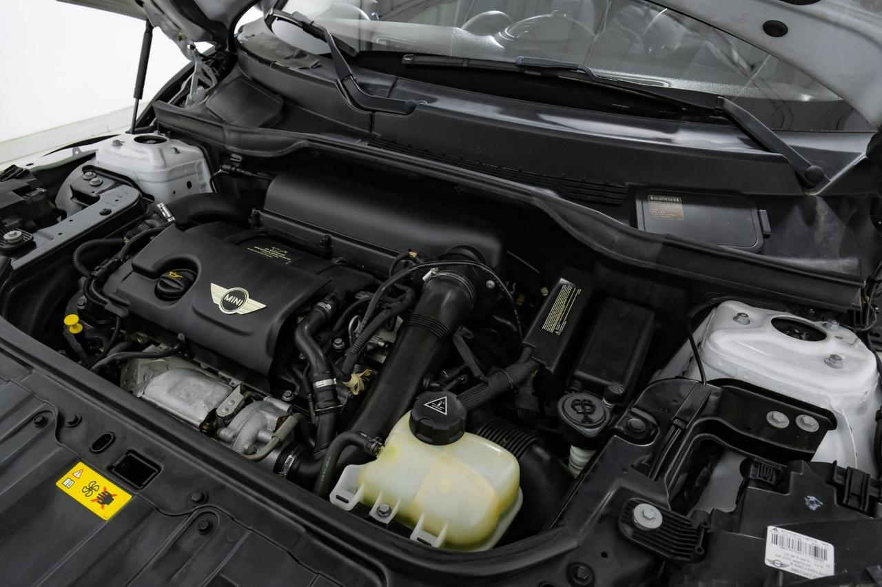 2011 MINI Countryman S AWD PANORAMA LEATHER HEATED SEATS PUSH BUTTON START BLUETOOTH Carrollton TX