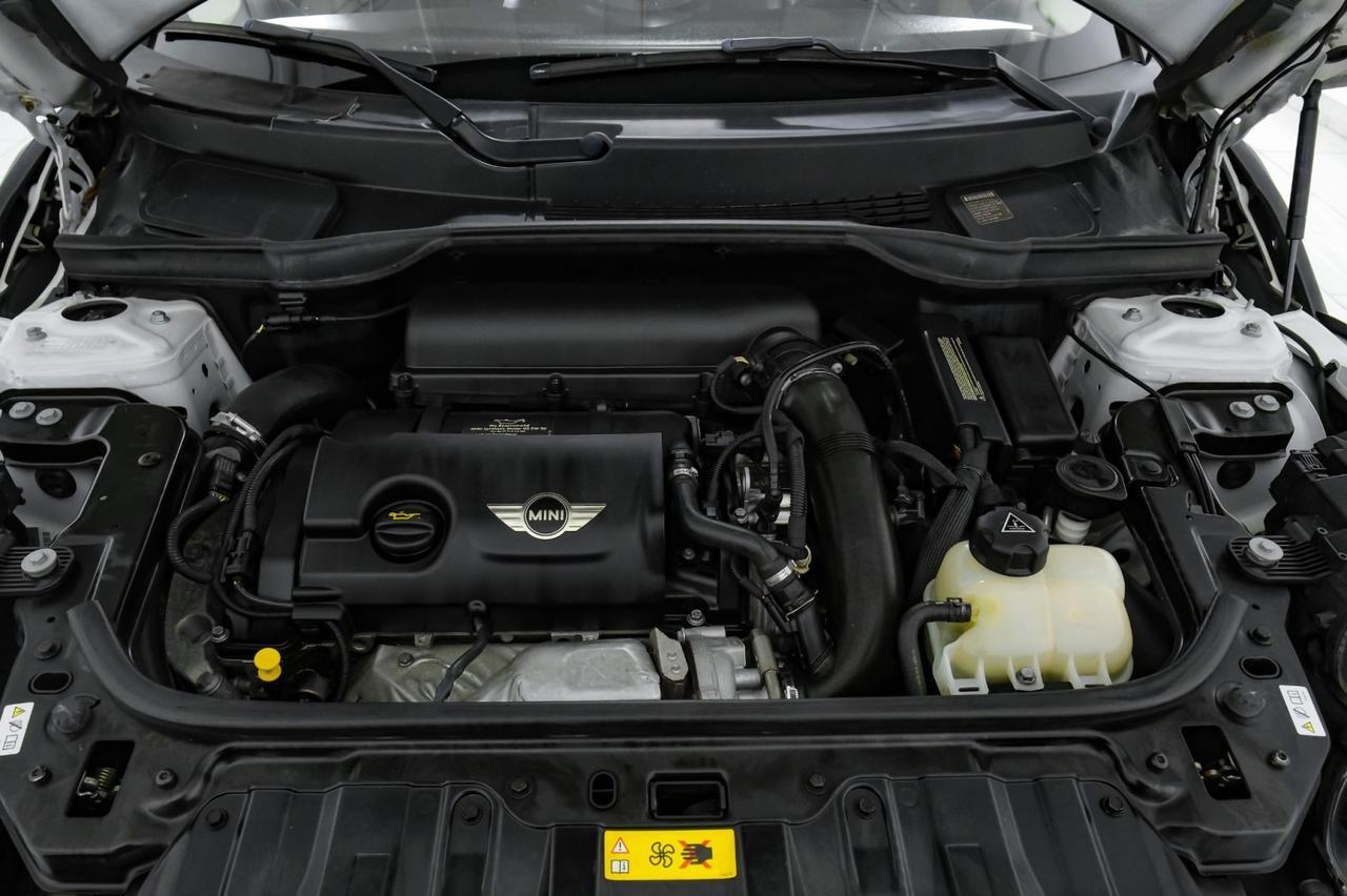 2011 MINI Countryman S AWD PANORAMA LEATHER HEATED SEATS PUSH BUTTON START BLUETOOTH PADDLE SHIFTERS Carrollton TX