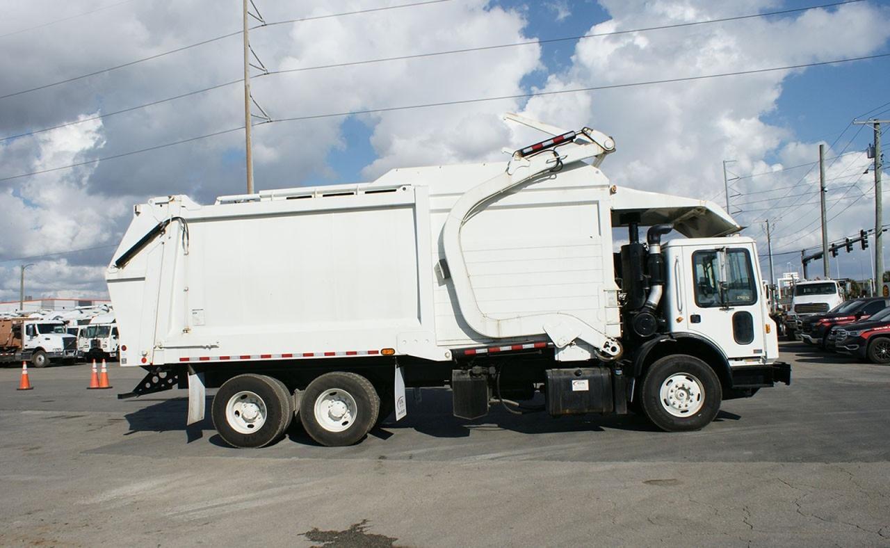 2011 Mack MRU613 40 Yard Heil Front Loader Garbage Truck Tampa FL