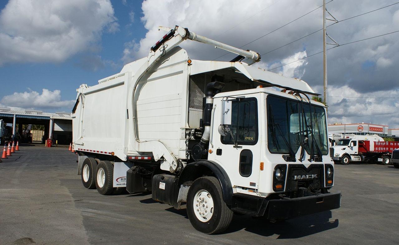 2011 Mack MRU613 40 Yard Heil Front Loader Garbage Truck Tampa FL