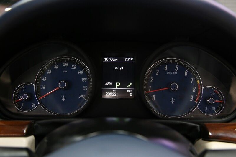 2011 Maserati GranTurismo Convertible Plainview NY