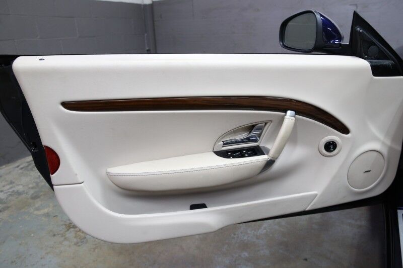 2011 Maserati GranTurismo Convertible Plainview NY