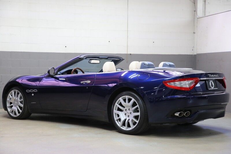 2011 Maserati GranTurismo Convertible Plainview NY