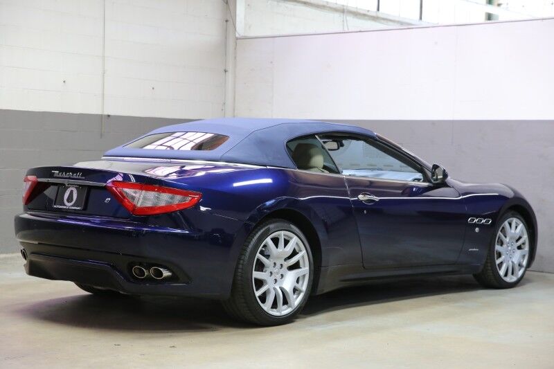 2011 Maserati GranTurismo Convertible Plainview NY
