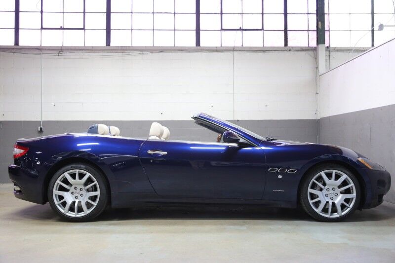 2011 Maserati GranTurismo Convertible Plainview NY