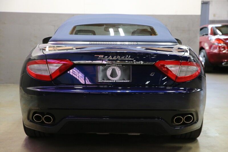 2011 Maserati GranTurismo Convertible Plainview NY