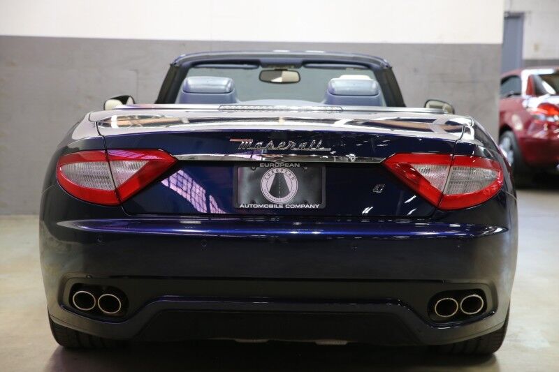 2011 Maserati GranTurismo Convertible Plainview NY