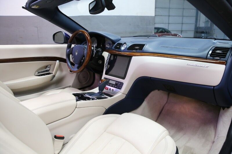 2011 Maserati GranTurismo Convertible Plainview NY