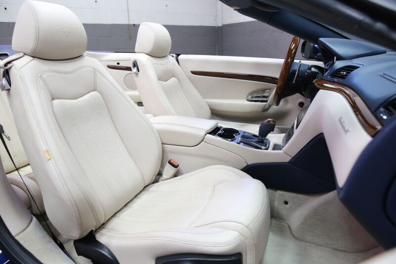 2011 Maserati GranTurismo Convertible Plainview NY