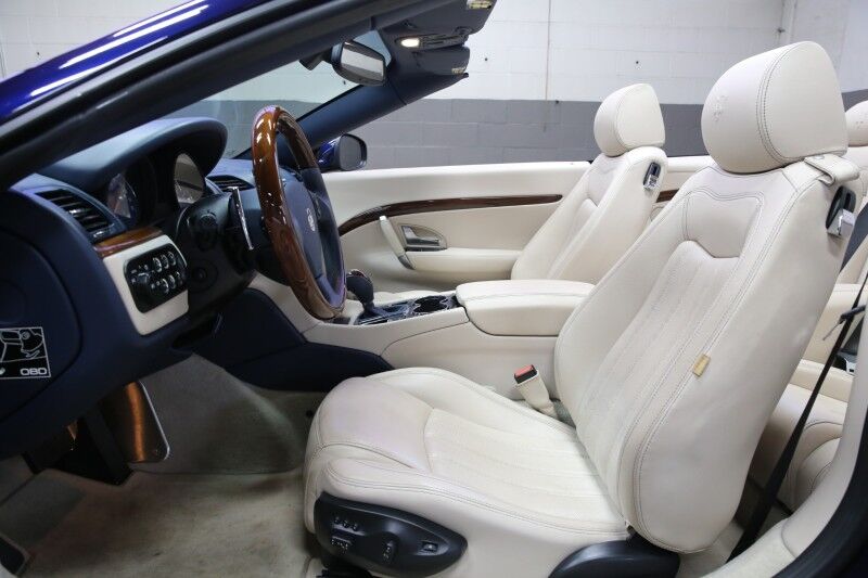 2011 Maserati GranTurismo Convertible Plainview NY