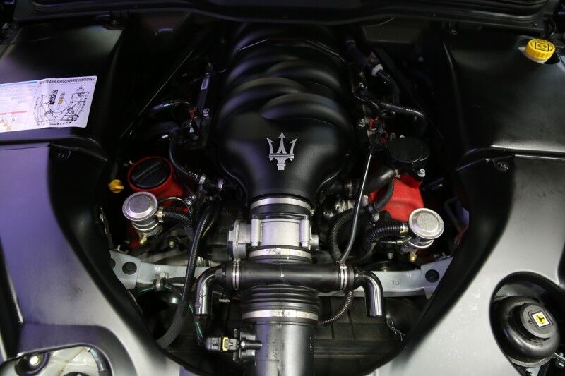 2011 Maserati GranTurismo Convertible Plainview NY