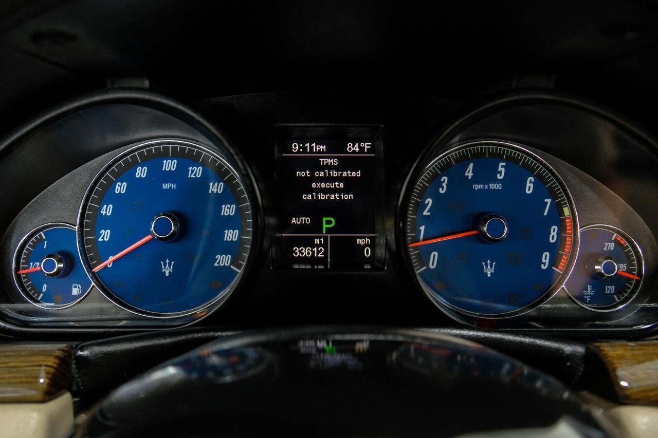 2011 Maserati GranTurismo Convertible NAVIGATION LEATHER HEATED SEATS FRONT AND REAR PARKING SENSORS P Carrollton TX