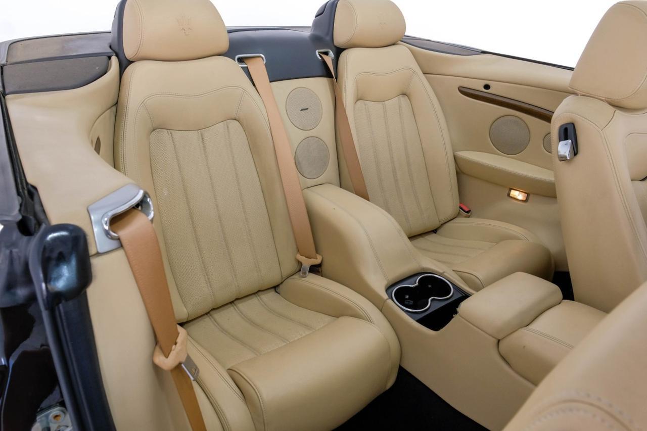 2011 Maserati GranTurismo Convertible NAVIGATION LEATHER HEATED SEATS FRONT AND REAR PARKING SENSORS P Carrollton TX