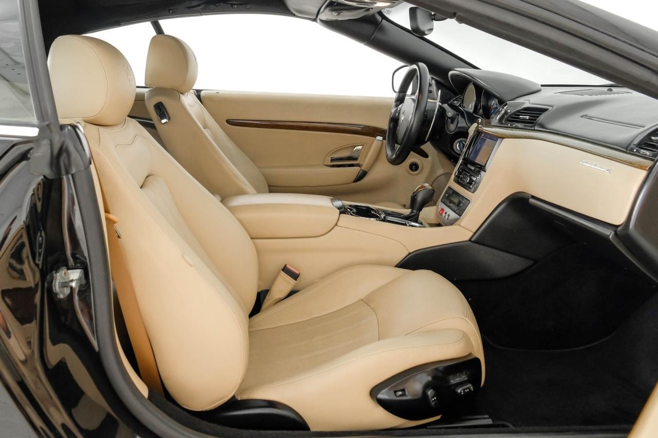 2011 Maserati GranTurismo Convertible NAVIGATION LEATHER HEATED SEATS FRONT AND REAR PARKING SENSORS P Carrollton TX