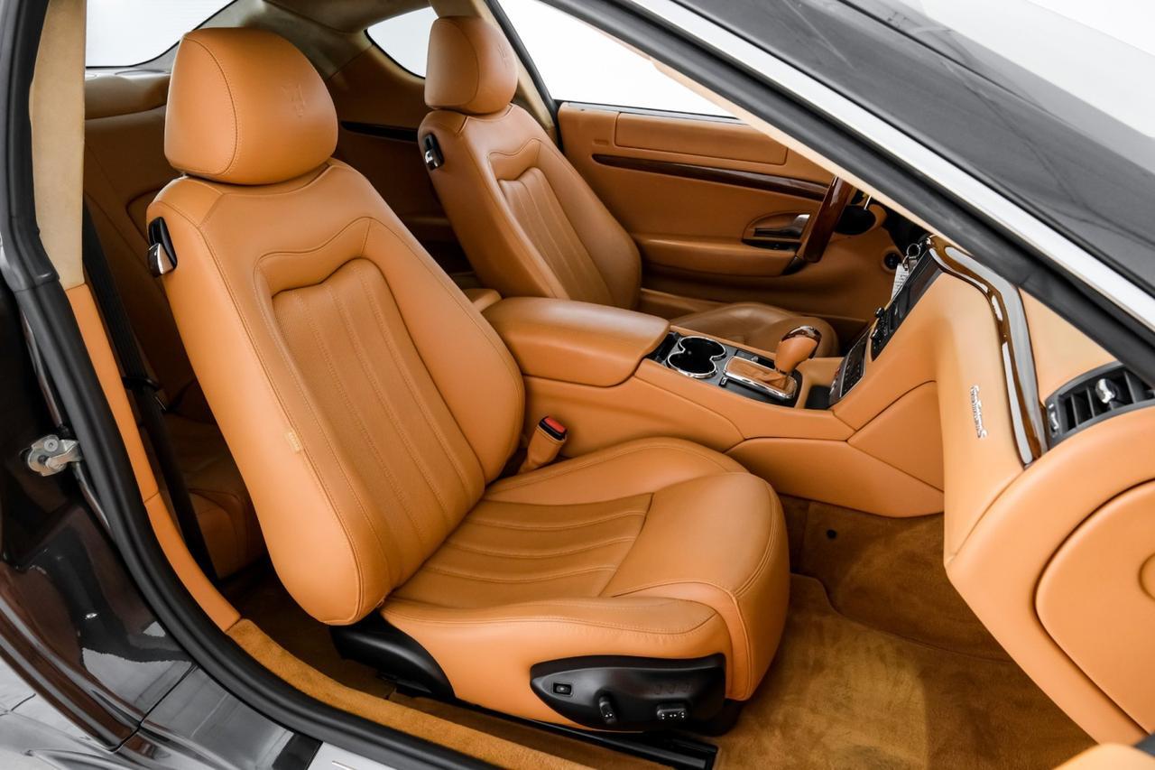 2011 Maserati GranTurismo S NAVIGATION LEATHER HEATED SEATS FRONT AND REAR PARKING SENSORS PADDLE SHIFTERS Carrollton TX
