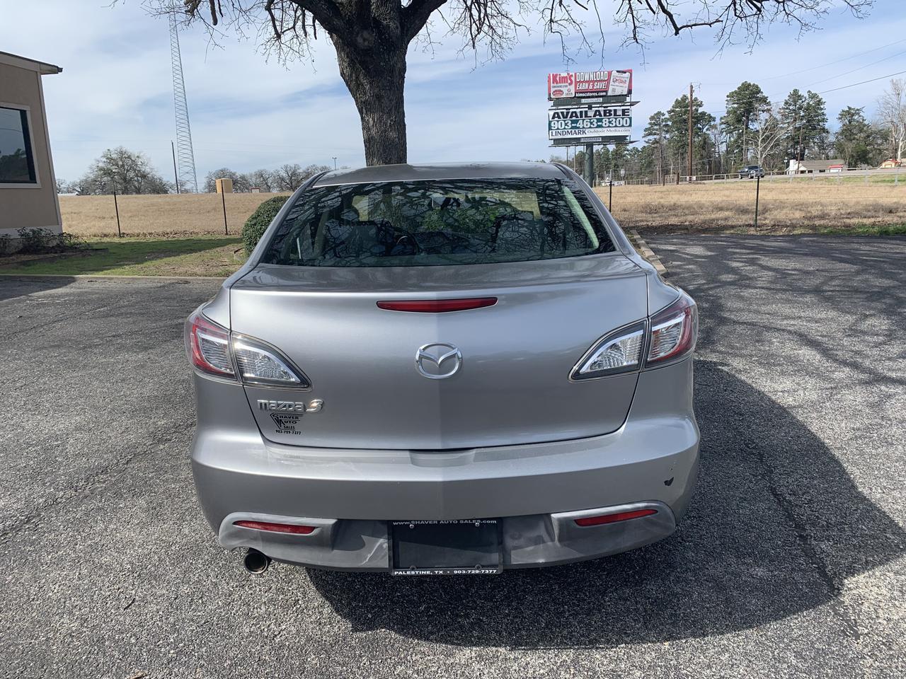 2011 Mazda MAZDA3 i Touring 4-Door Palestine TX