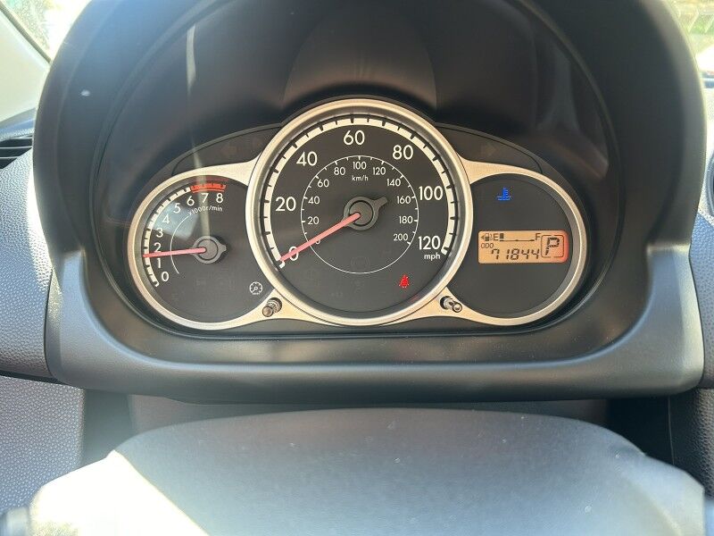 2011 Mazda Mazda2 Sport - ZERO RUST - WELL MAINTAINED Webster MA
