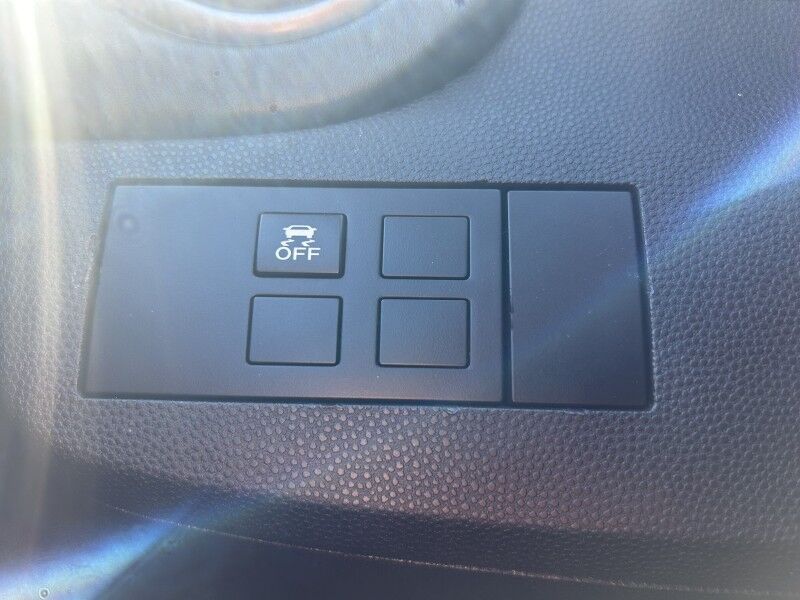 2011 Mazda Mazda2 Sport - ZERO RUST - WELL MAINTAINED Webster MA