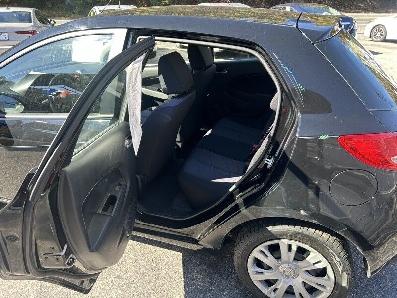2011 Mazda Mazda2 Sport - ZERO RUST - WELL MAINTAINED Webster MA