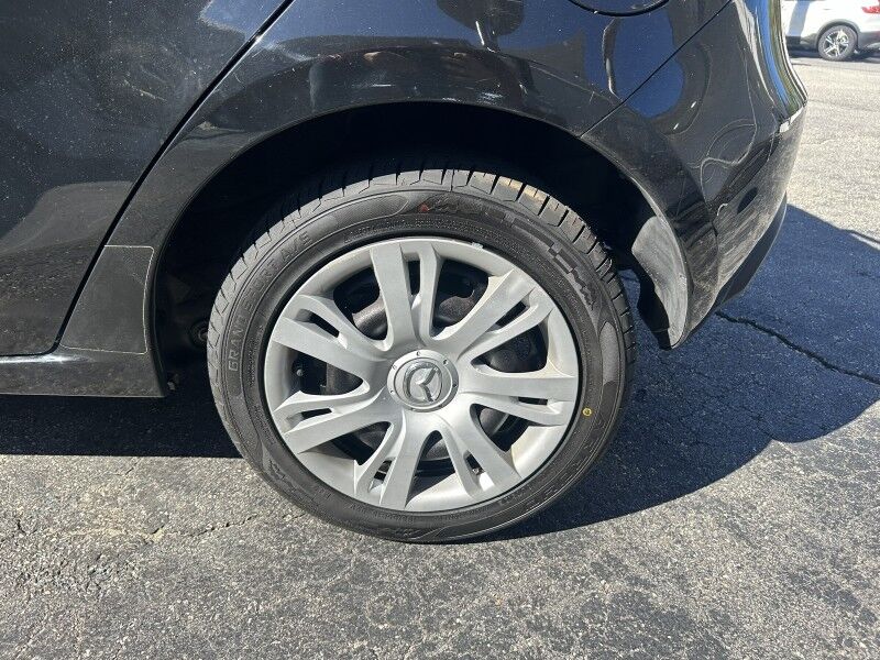 2011 Mazda Mazda2 Sport - ZERO RUST - WELL MAINTAINED Webster MA