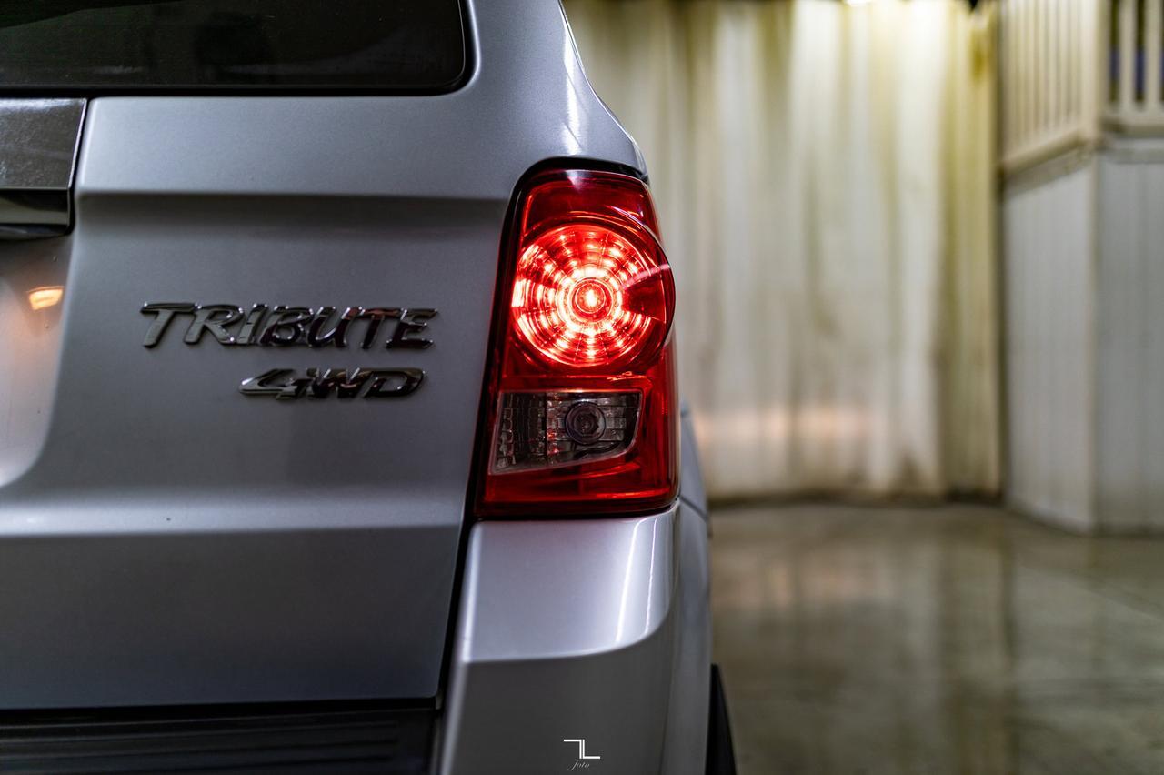 2011 Mazda Tribute AWD ES Leather Roof BCam Red Deer AB