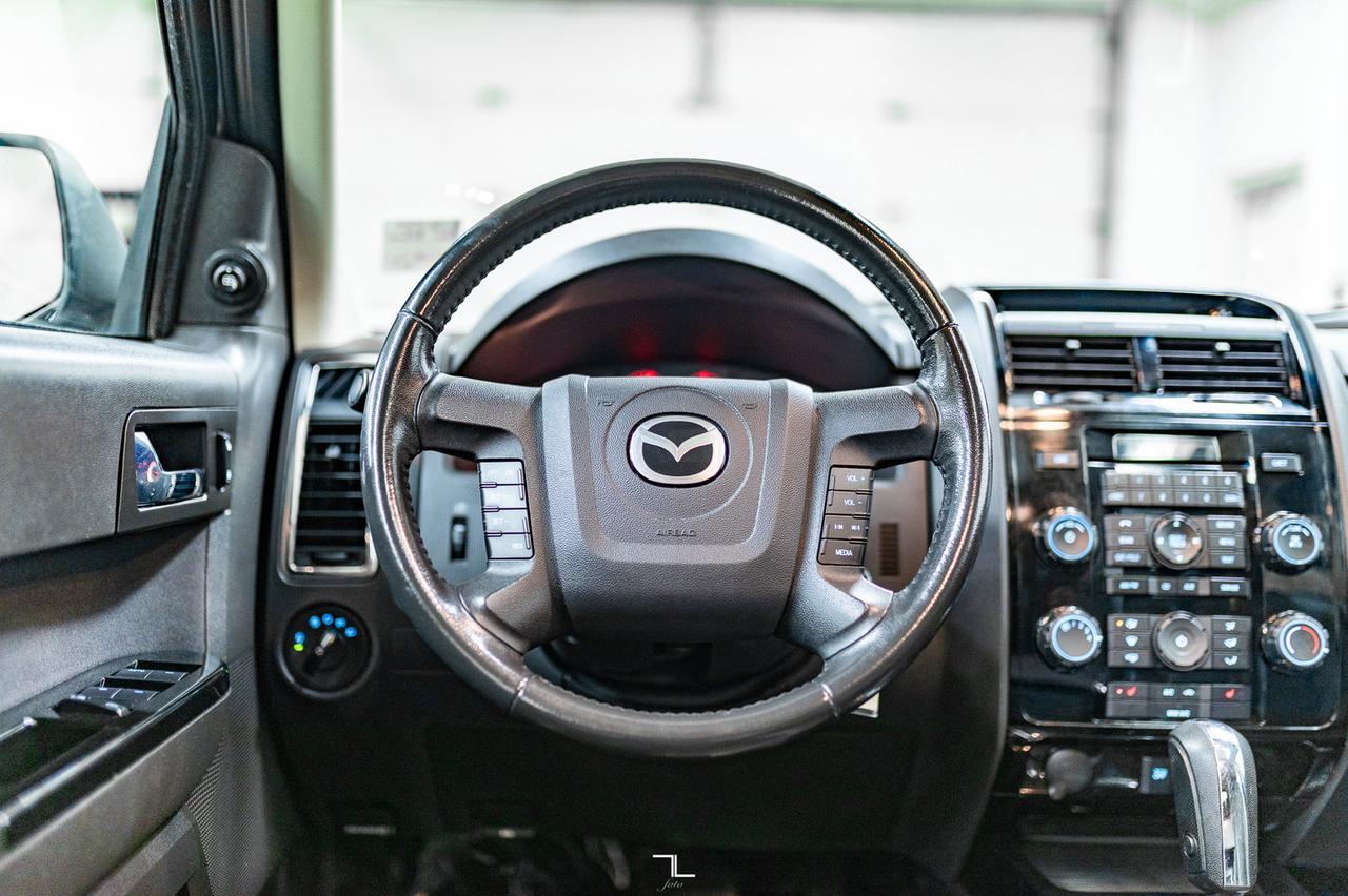 2011 Mazda Tribute AWD ES Leather Roof BCam Red Deer AB