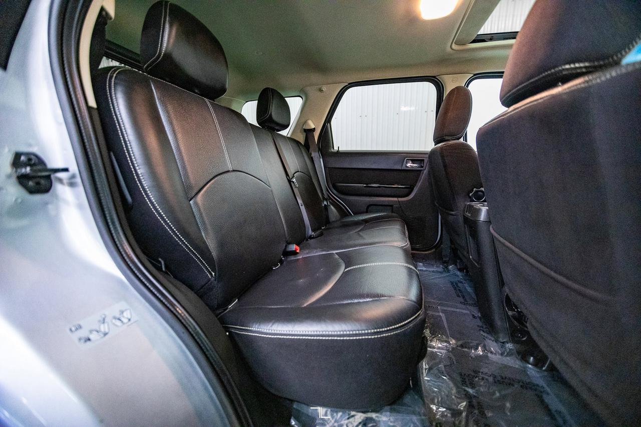 2011 Mazda Tribute AWD ES Leather Roof BCam Red Deer AB