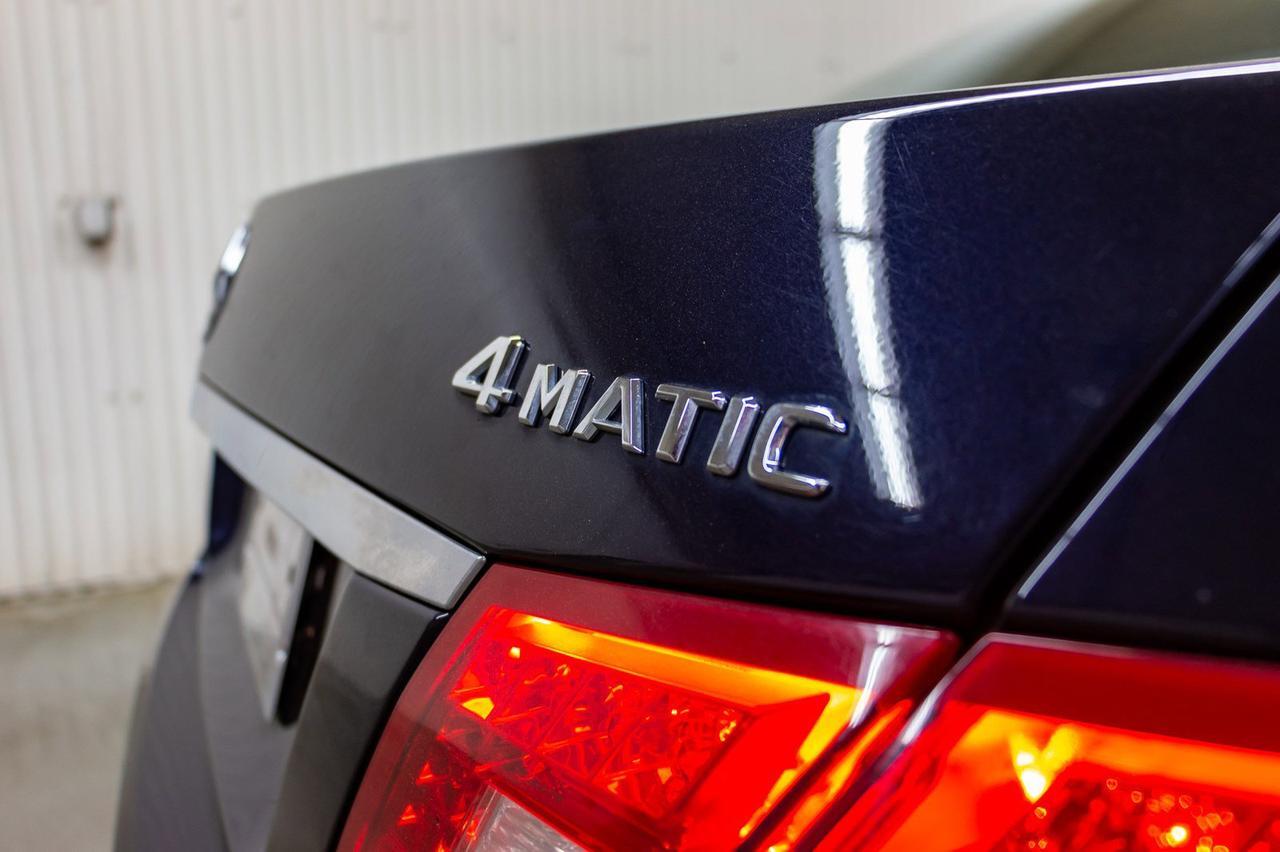 2011 Mercedes-Benz E-550 4Matic Luxury Edition Leather Roof Nav Red Deer AB