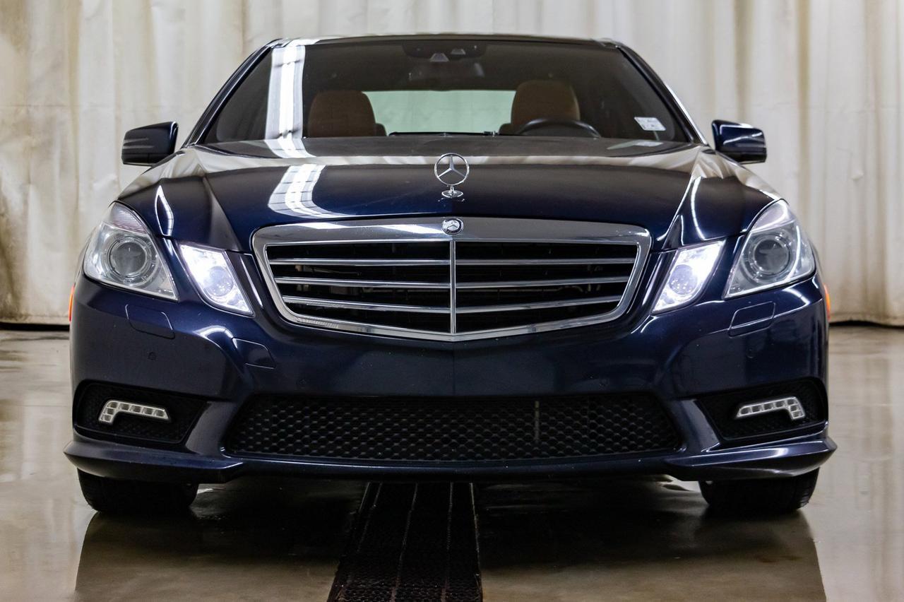 2011 Mercedes-Benz E-550 4Matic Luxury Edition Leather Roof Nav Red Deer AB