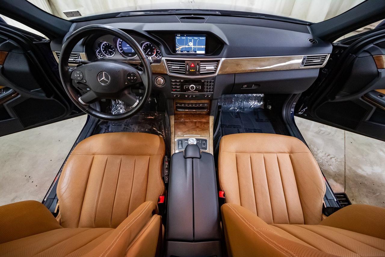 2011 Mercedes-Benz E-550 4Matic Luxury Edition Leather Roof Nav Red Deer AB