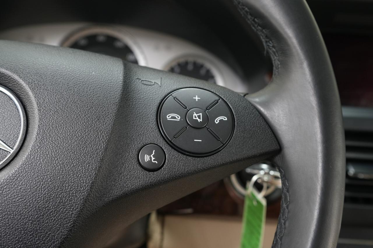 2011 Mercedes-Benz GLK 350 4MATIC AWD 1- Owner West Chester PA