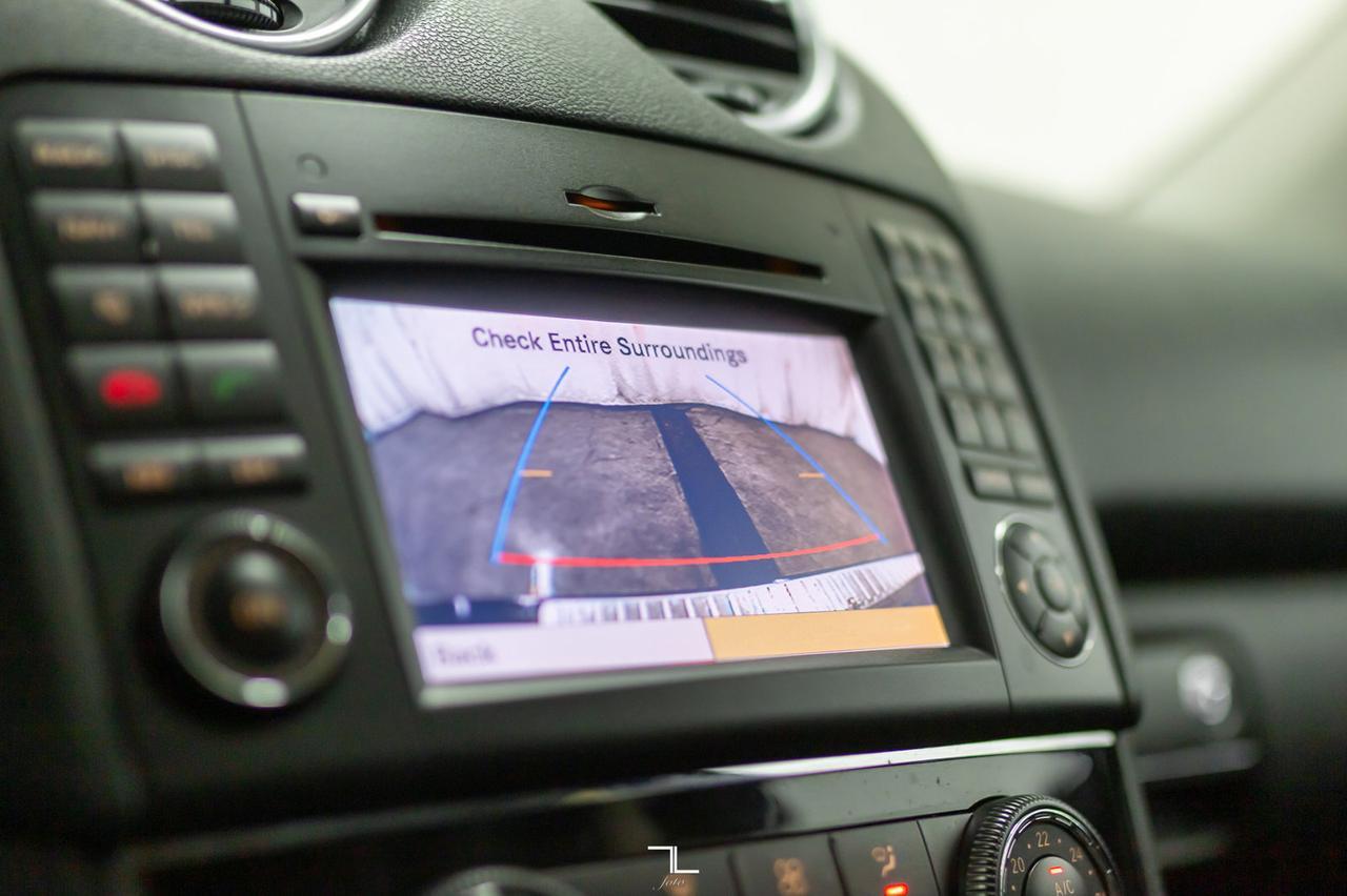 2011 Mercedes-Benz ML 350 4Matic BlueTec Diesel Leather Roof Nav Red Deer AB