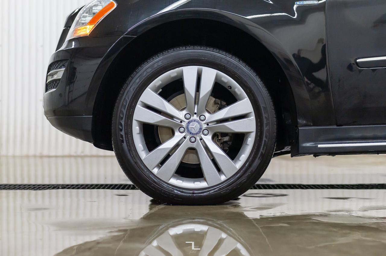 2011 Mercedes-Benz ML 350 4Matic BlueTec Diesel Leather Roof Nav Red Deer AB