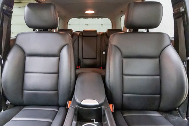 2011 Mercedes-Benz ML 350 4Matic BlueTec Diesel Leather Roof Nav Red Deer AB