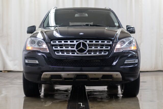 2011 Mercedes-Benz ML 350 4Matic BlueTec Diesel Leather Roof Nav Red Deer AB