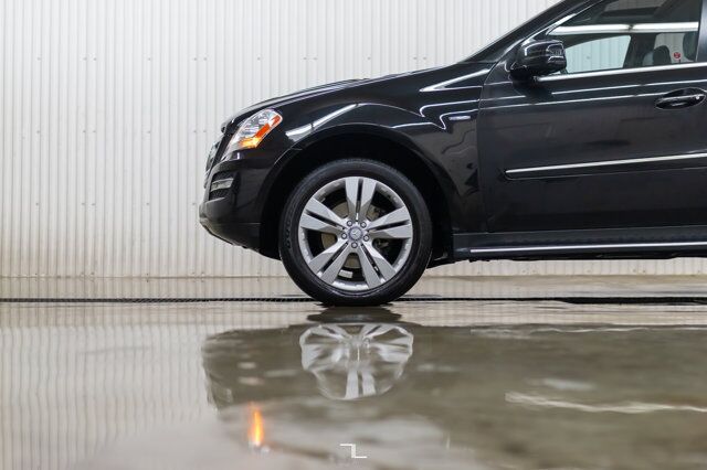 2011 Mercedes-Benz ML 350 4Matic BlueTec Diesel Leather Roof Nav Red Deer AB