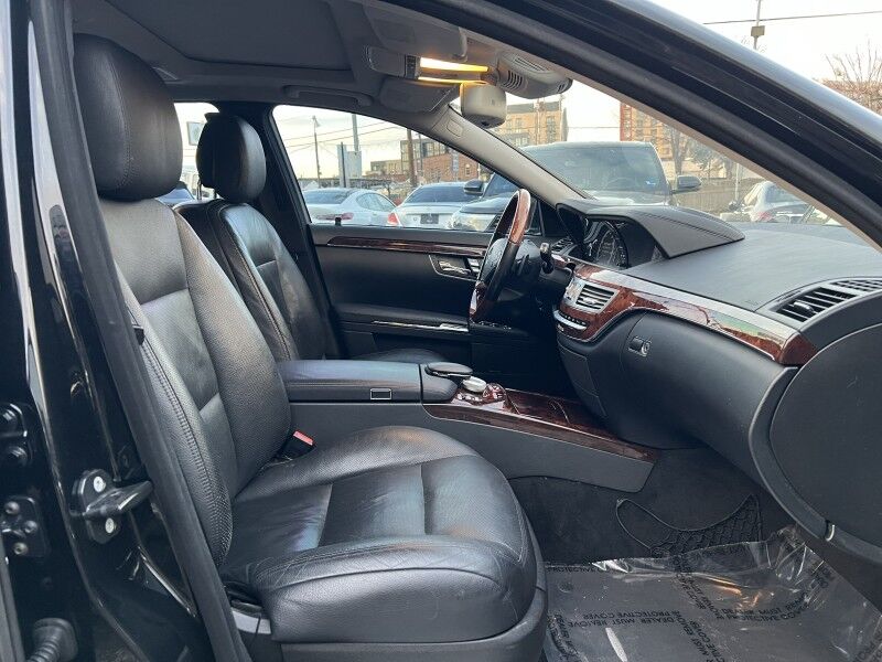 2011 Mercedes-Benz S-Class S 550 4MATIC w/ Sport Package Arlington VA